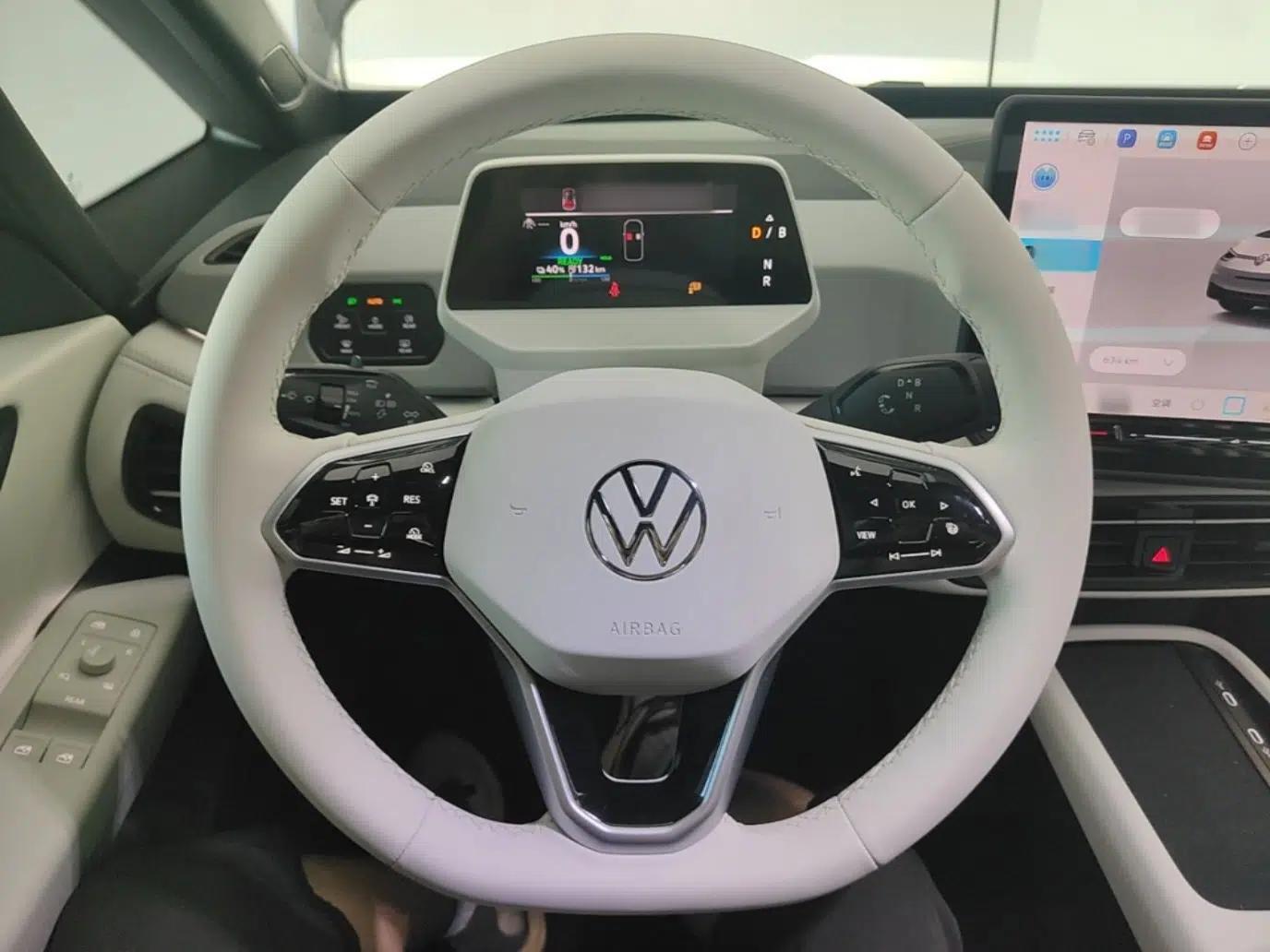 Volkswagen ID.3 2026 Model Smart Edition Outstanding Version — миниатюра 13