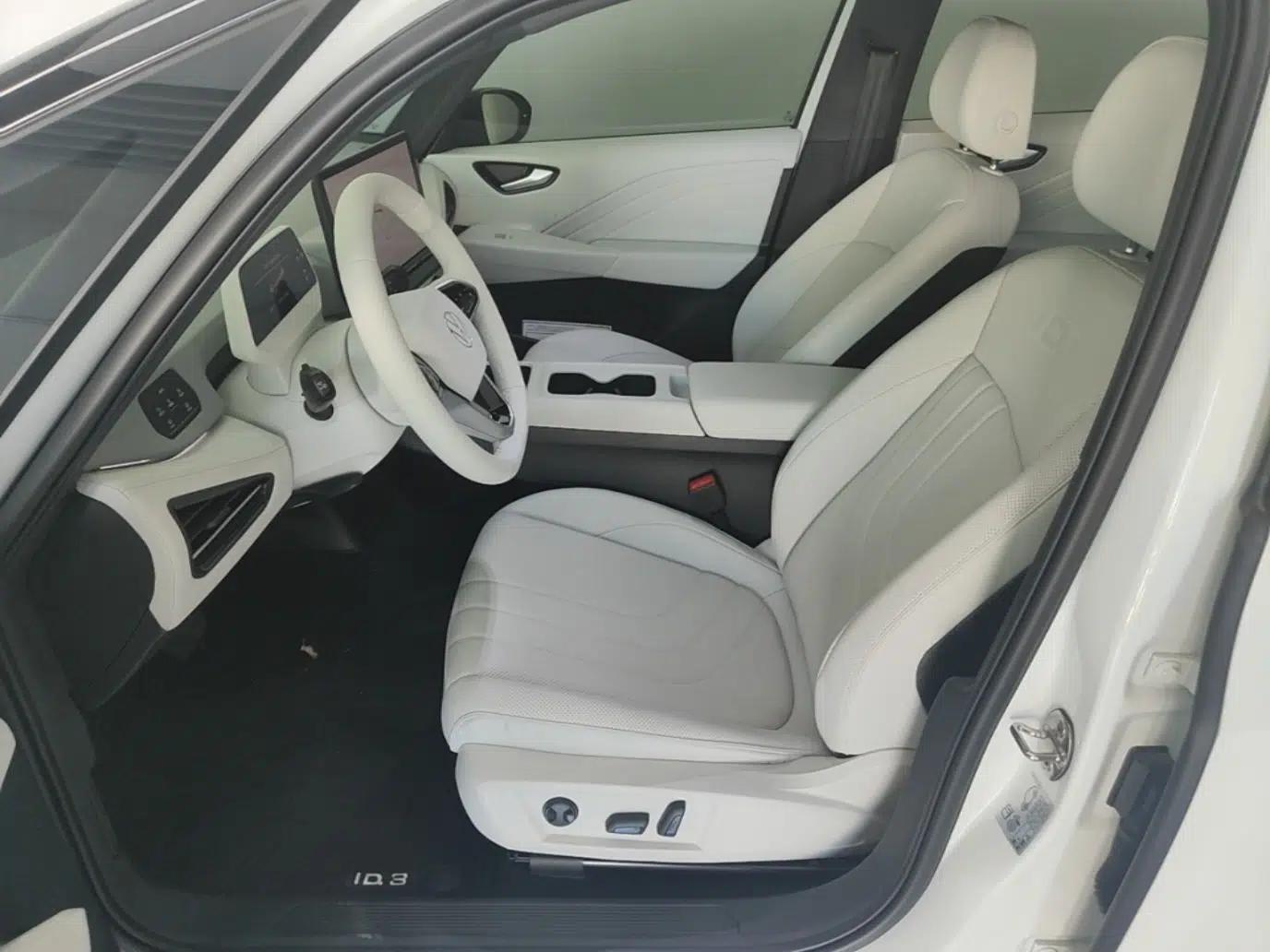 Volkswagen ID.3 2026 Model Smart Edition Outstanding Version — миниатюра 17