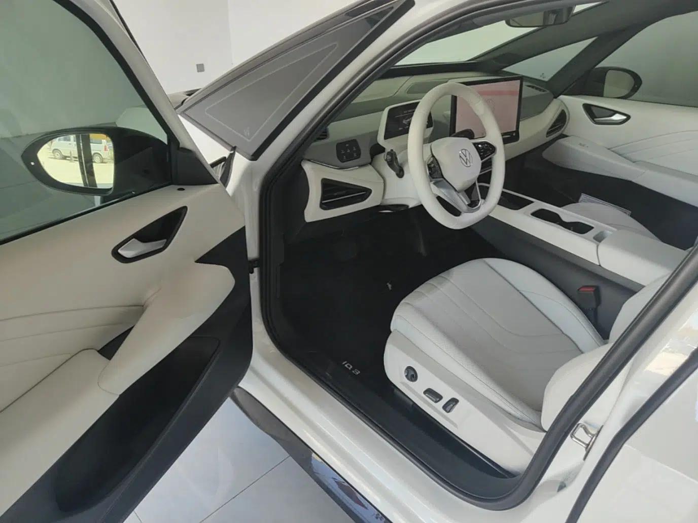 Volkswagen ID.3 2026 Model Smart Edition Outstanding Version — миниатюра 18