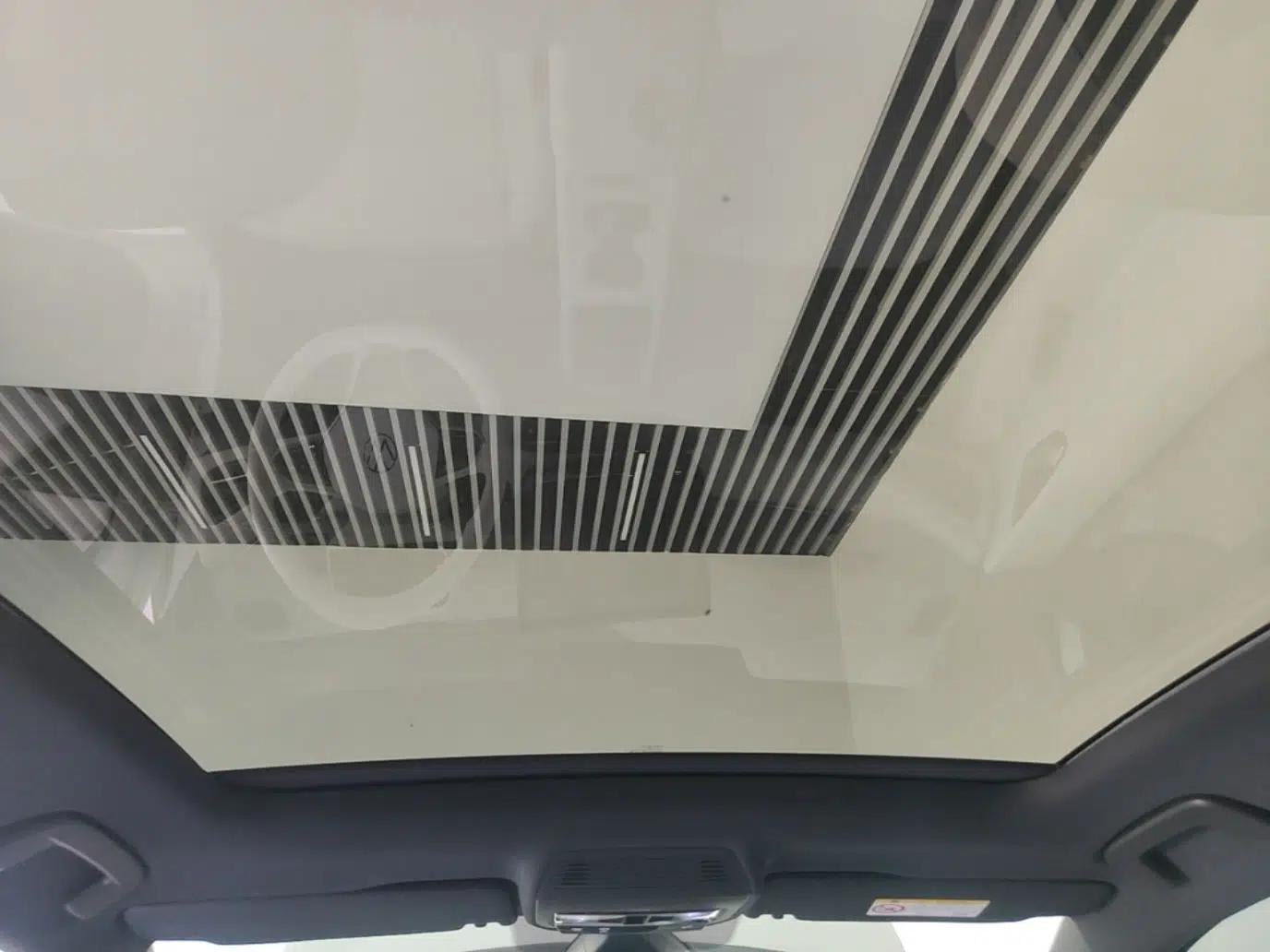 Volkswagen ID.3 2026 Model Smart Edition Outstanding Version — миниатюра 21