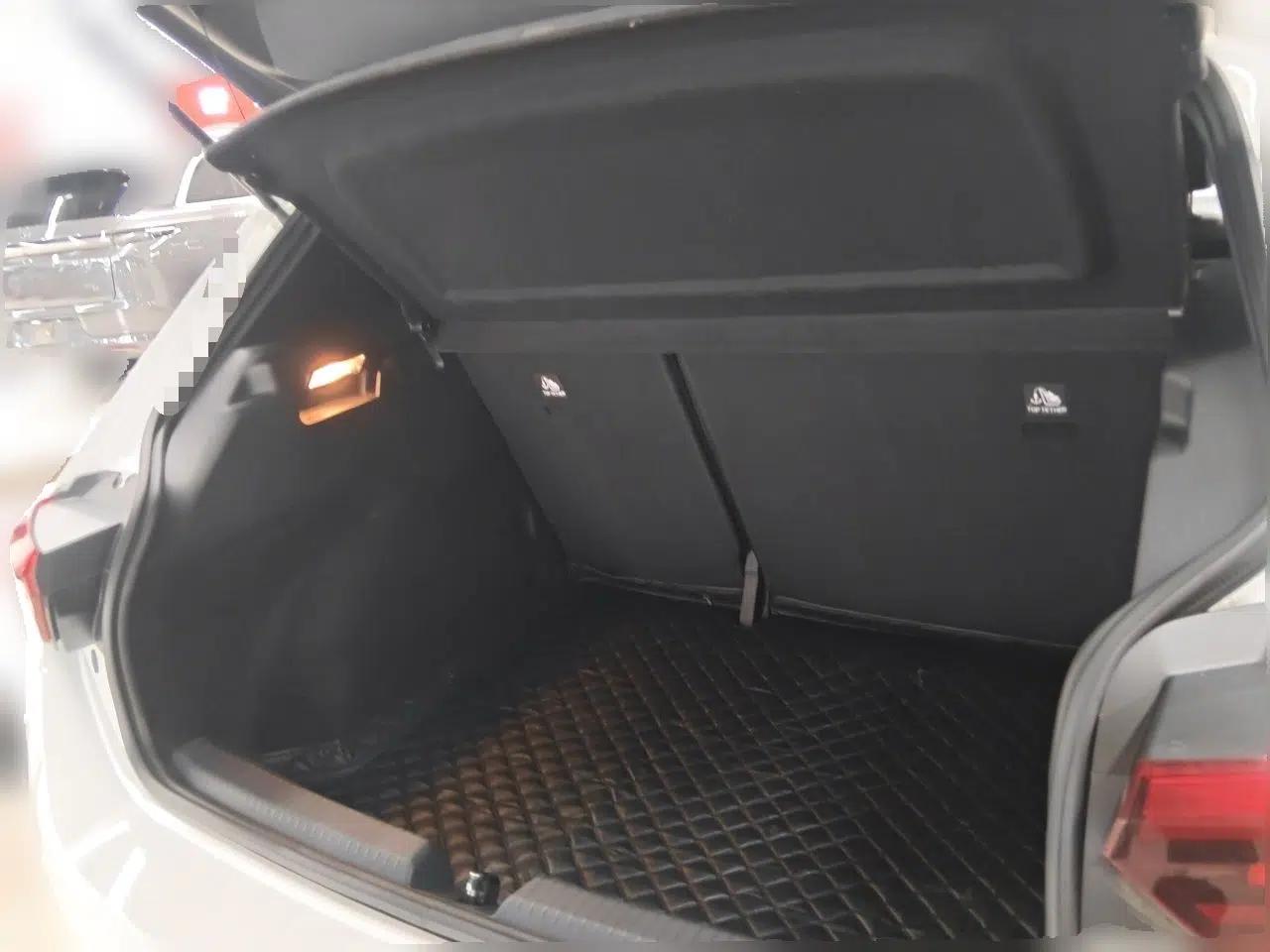 Volkswagen ID.3 2025 Smart Edition Ultra-Intelligent Version — миниатюра 19