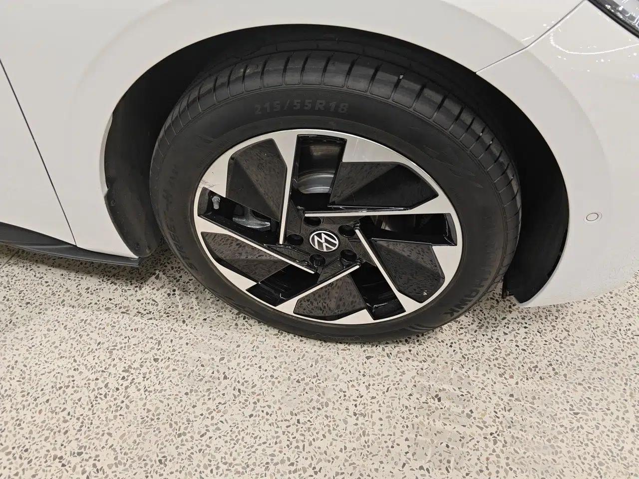 Volkswagen ID.3 2025 Smart Edition Ultra-Intelligent Version — миниатюра 8