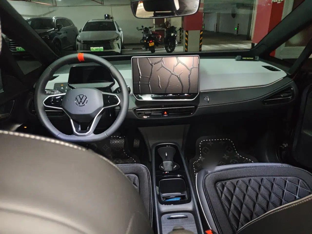 Volkswagen ID.3 2025 Smart Edition Outstanding Model — миниатюра 6