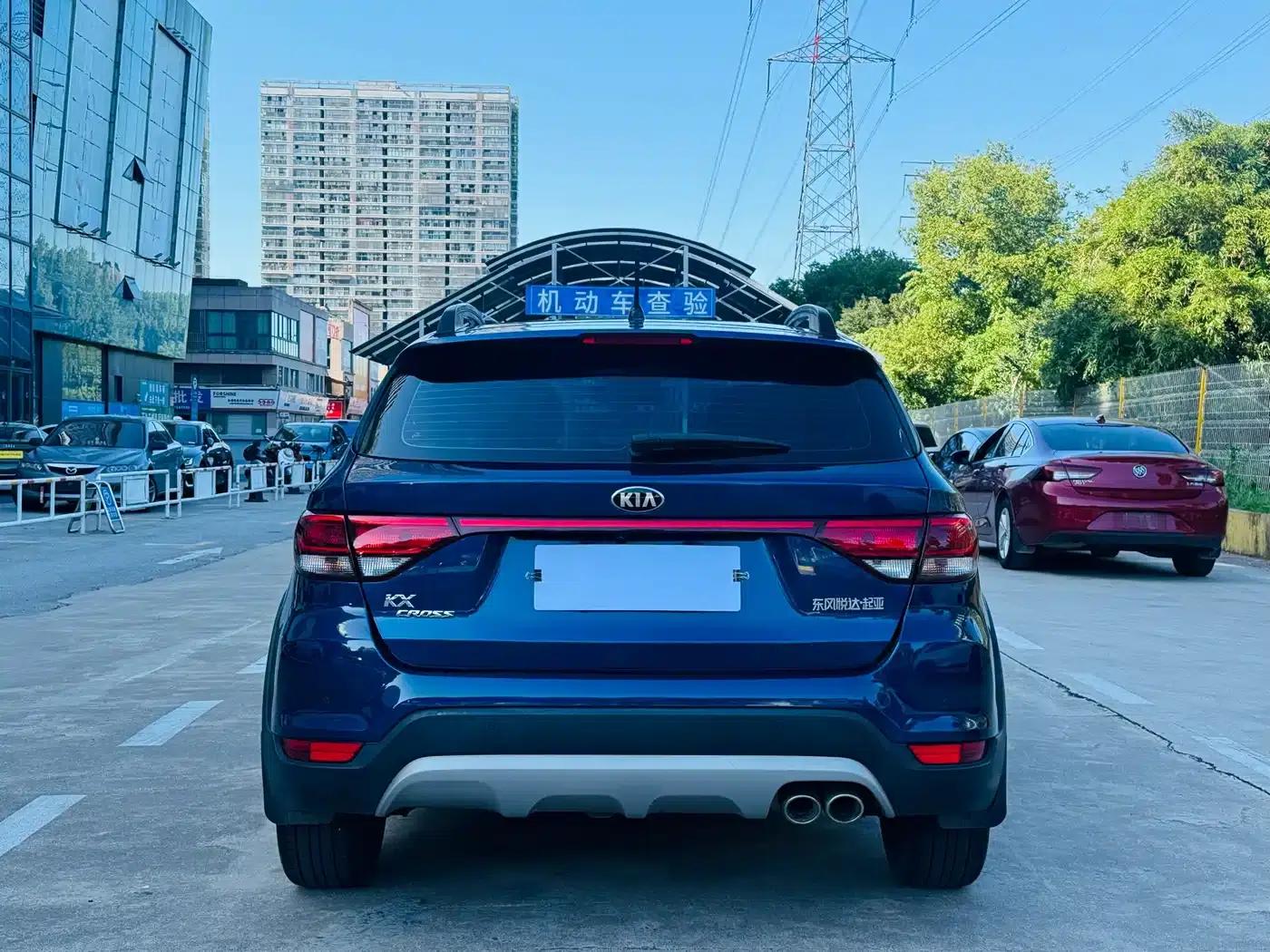 2017 KX CROSS 1.4L AT GLS — миниатюра 14