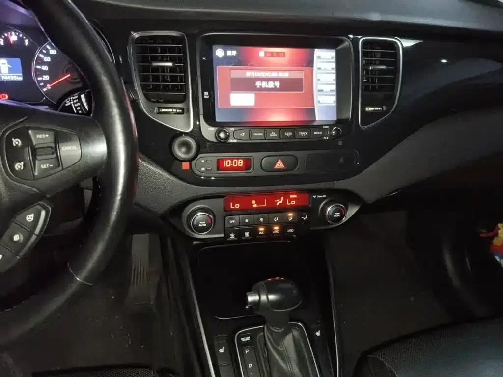 Carens 2013 2.0L 7-seater Automatic Deluxe Edition (National IV Emission Standard) — миниатюра 10
