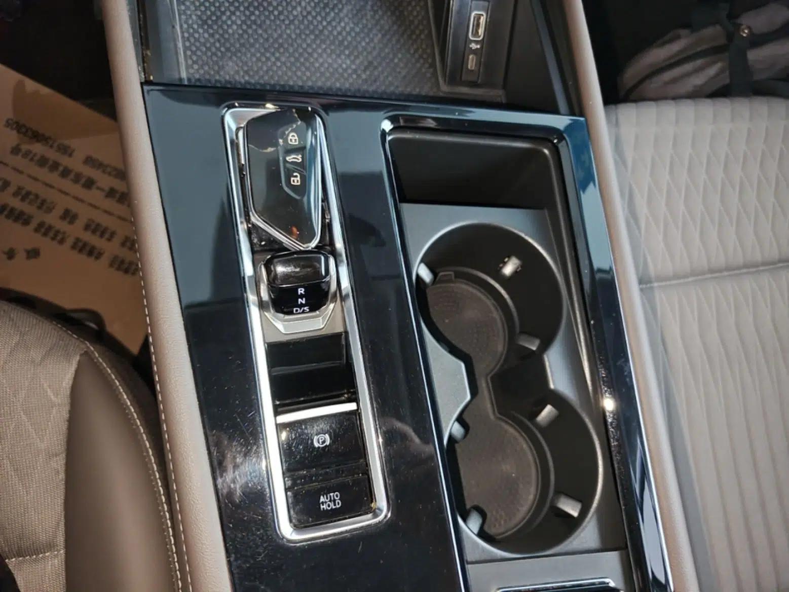 Volkswagen Viloran 2024 330TSI Business Edition — миниатюра 16