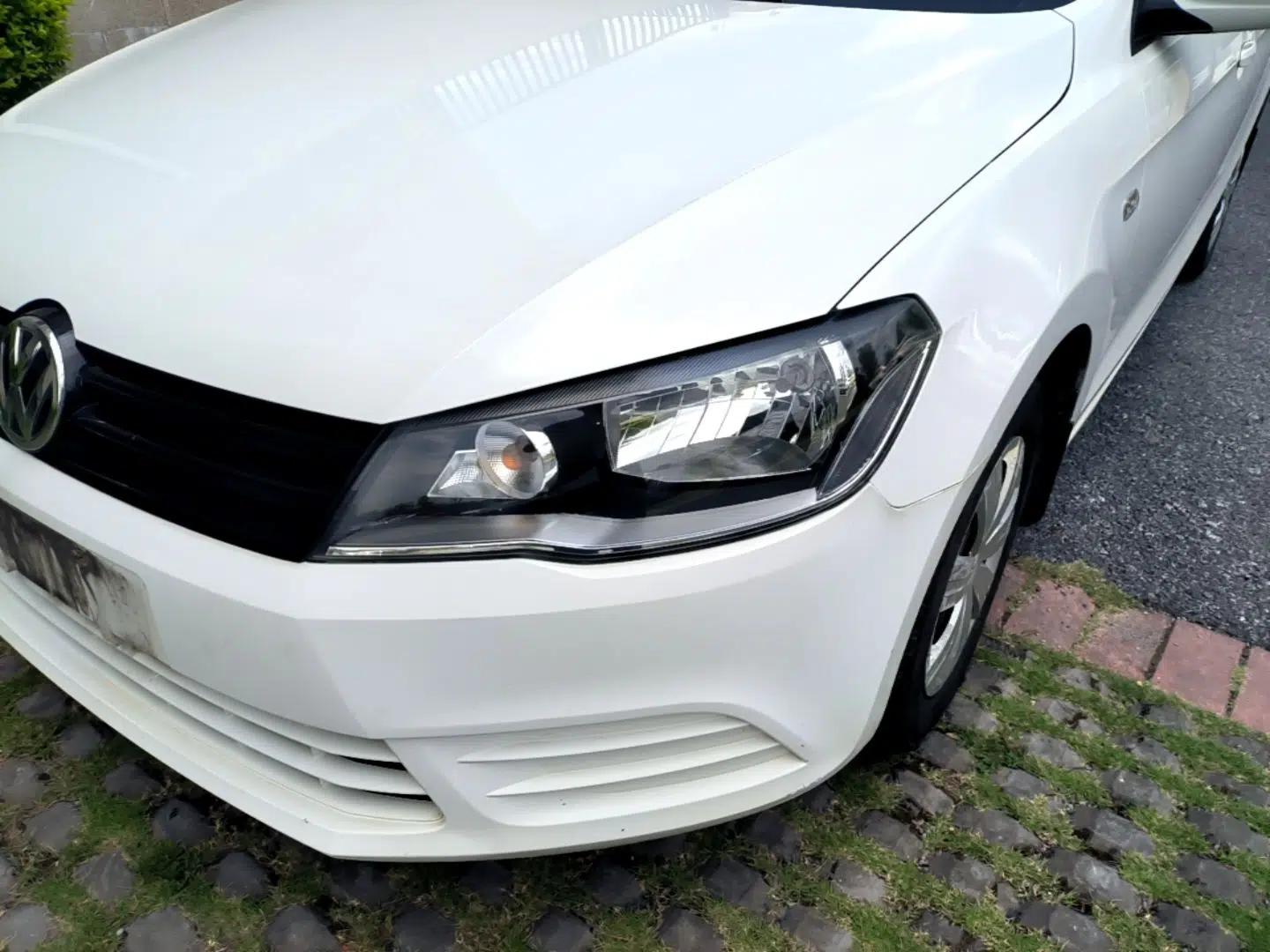 Volkswagen Jetta 2015 1.6L Automatic Fashion Model — миниатюра 8
