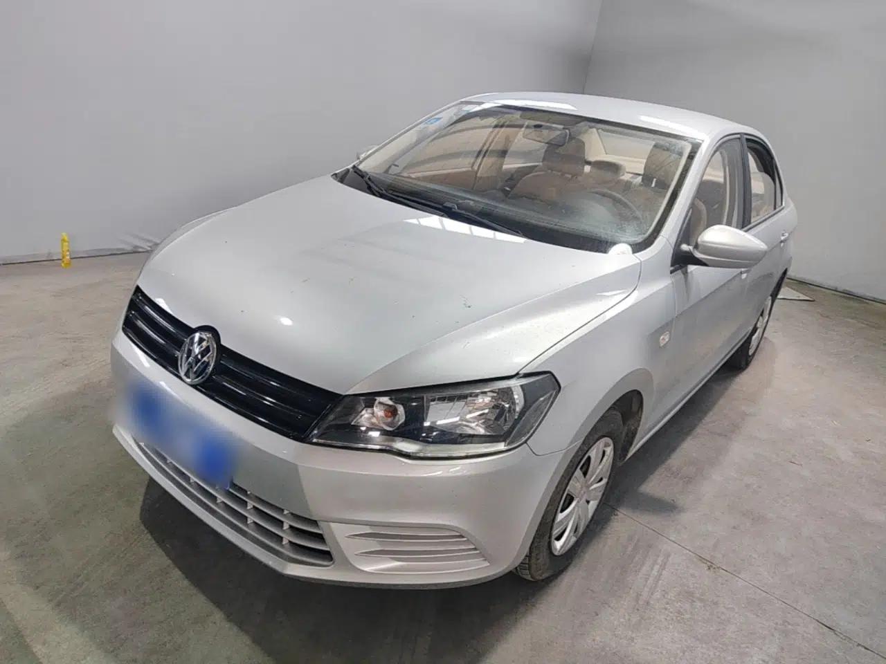 Volkswagen Jetta 2015 1.4L Manual Fashion Model — миниатюра 1