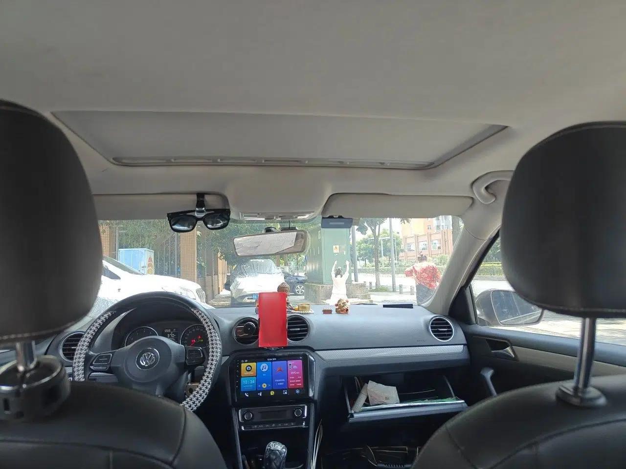 Volkswagen Jetta 2013 1.6L Automatic Luxury Model — миниатюра 18