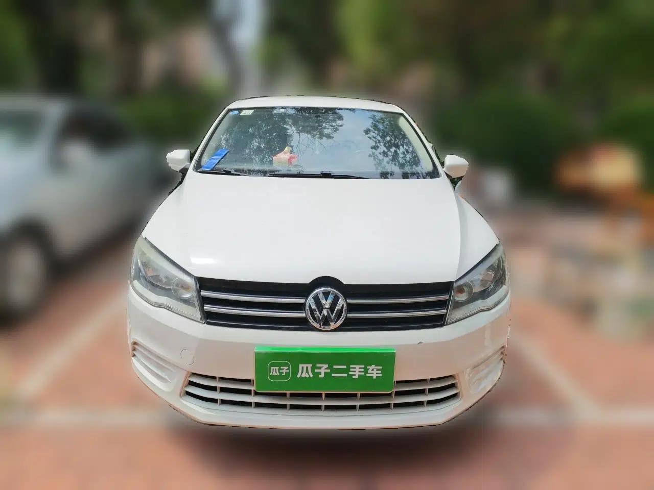 Volkswagen Jetta 2015 Zhuihui Edition 1.4L Manual Fashion Model — миниатюра 2