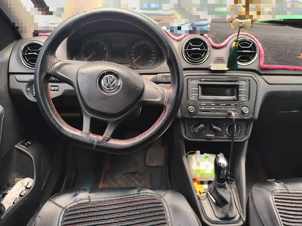 Volkswagen Jetta 2017 1.5L Automatic Fashion Model — миниатюра 10