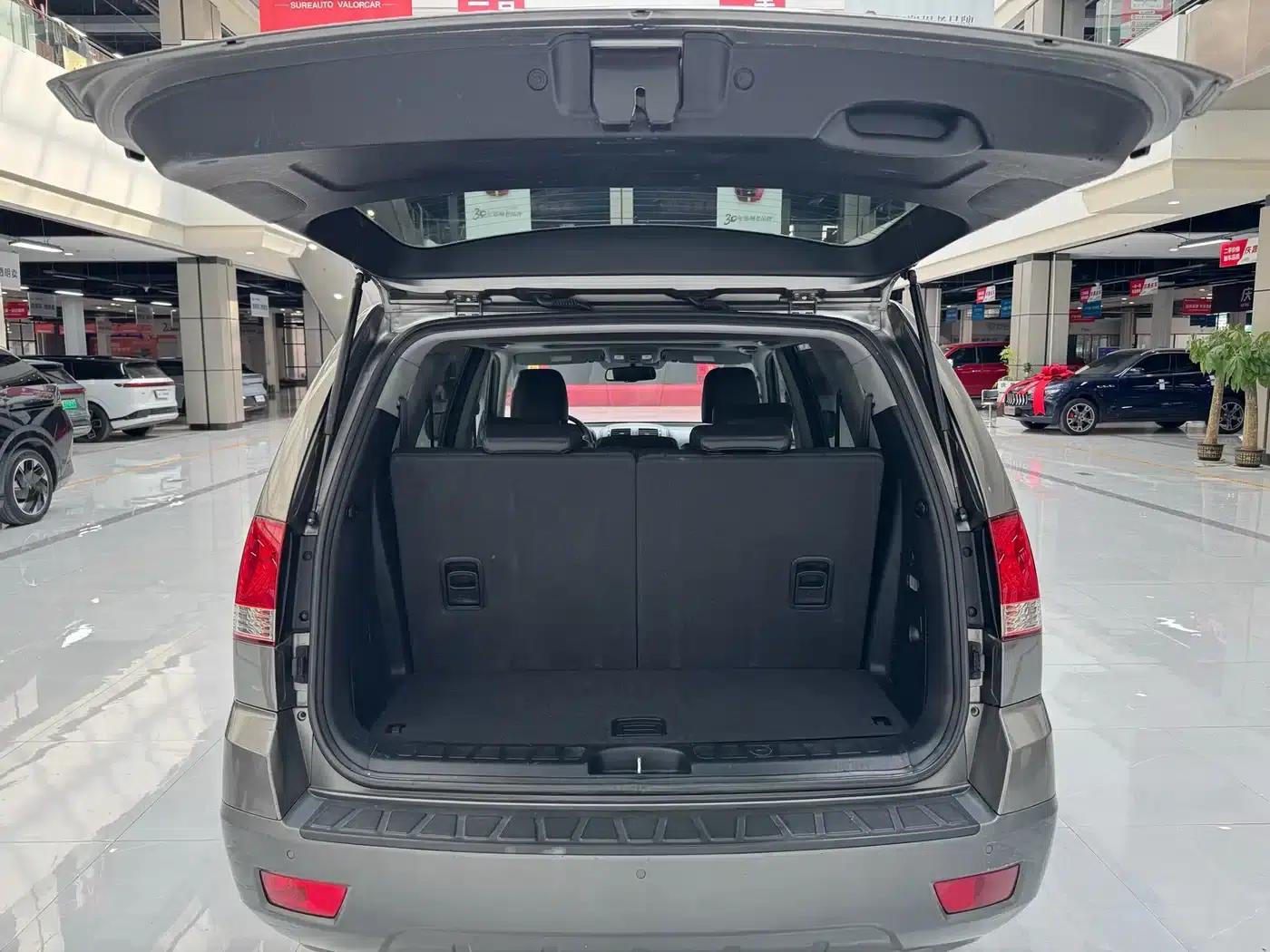 Borrego 2013 3.8L Luxury Edition (National V Emission Standard) — миниатюра 7