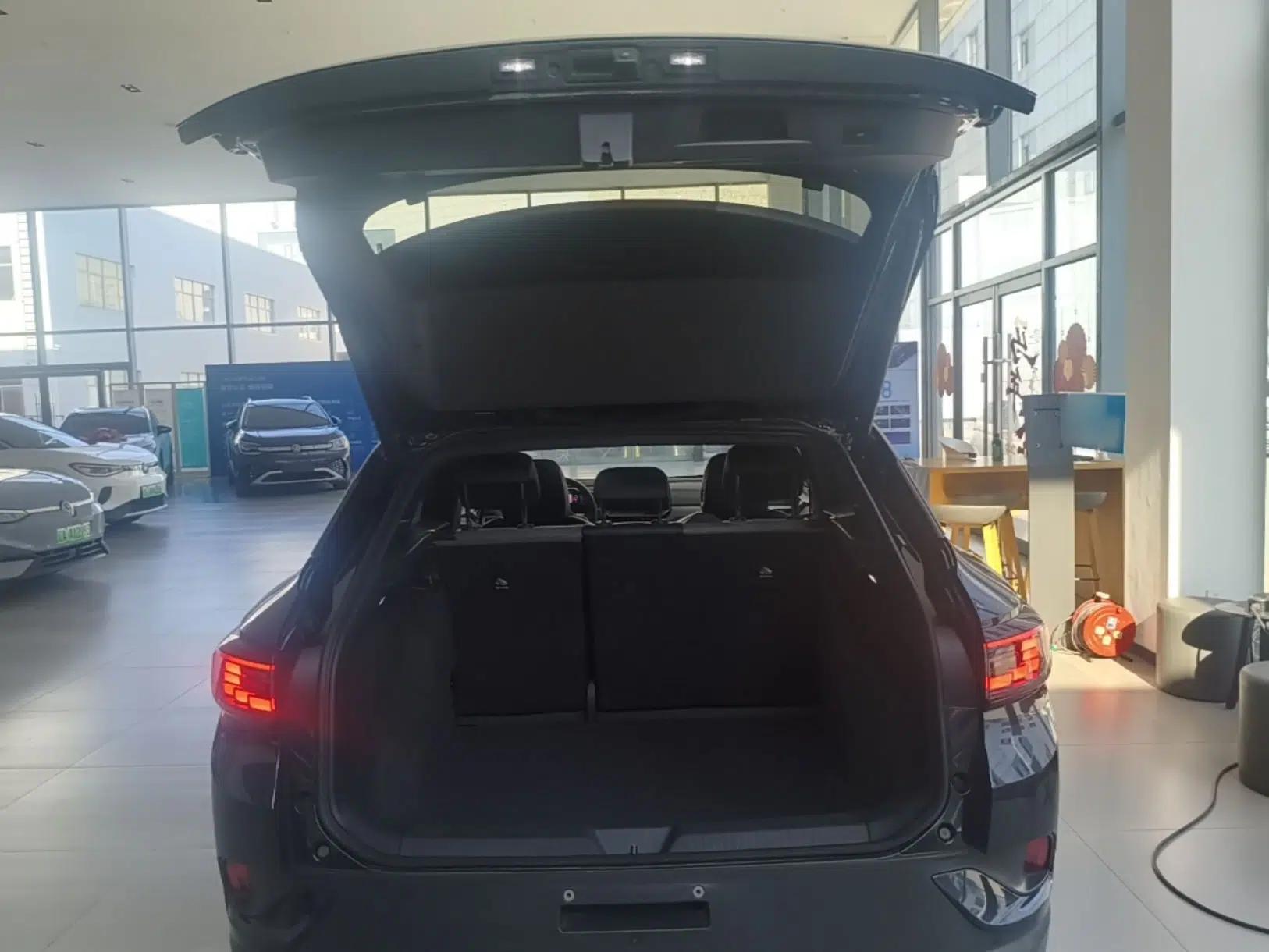 Volkswagen ID.4 CROZZ 2022 Long-Range Lite PRO Edition — миниатюра 27