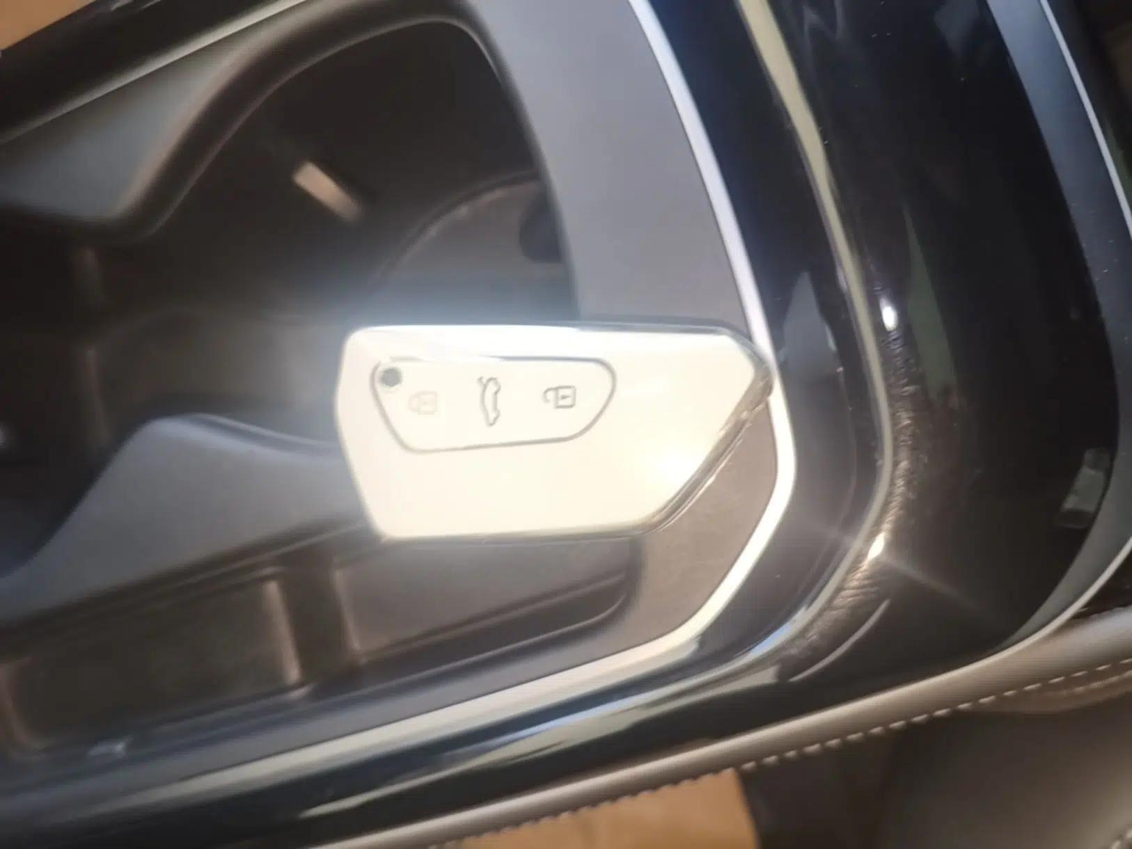 Volkswagen ID.4 CROZZ 2022 Long-Range Lite PRO Edition — миниатюра 28