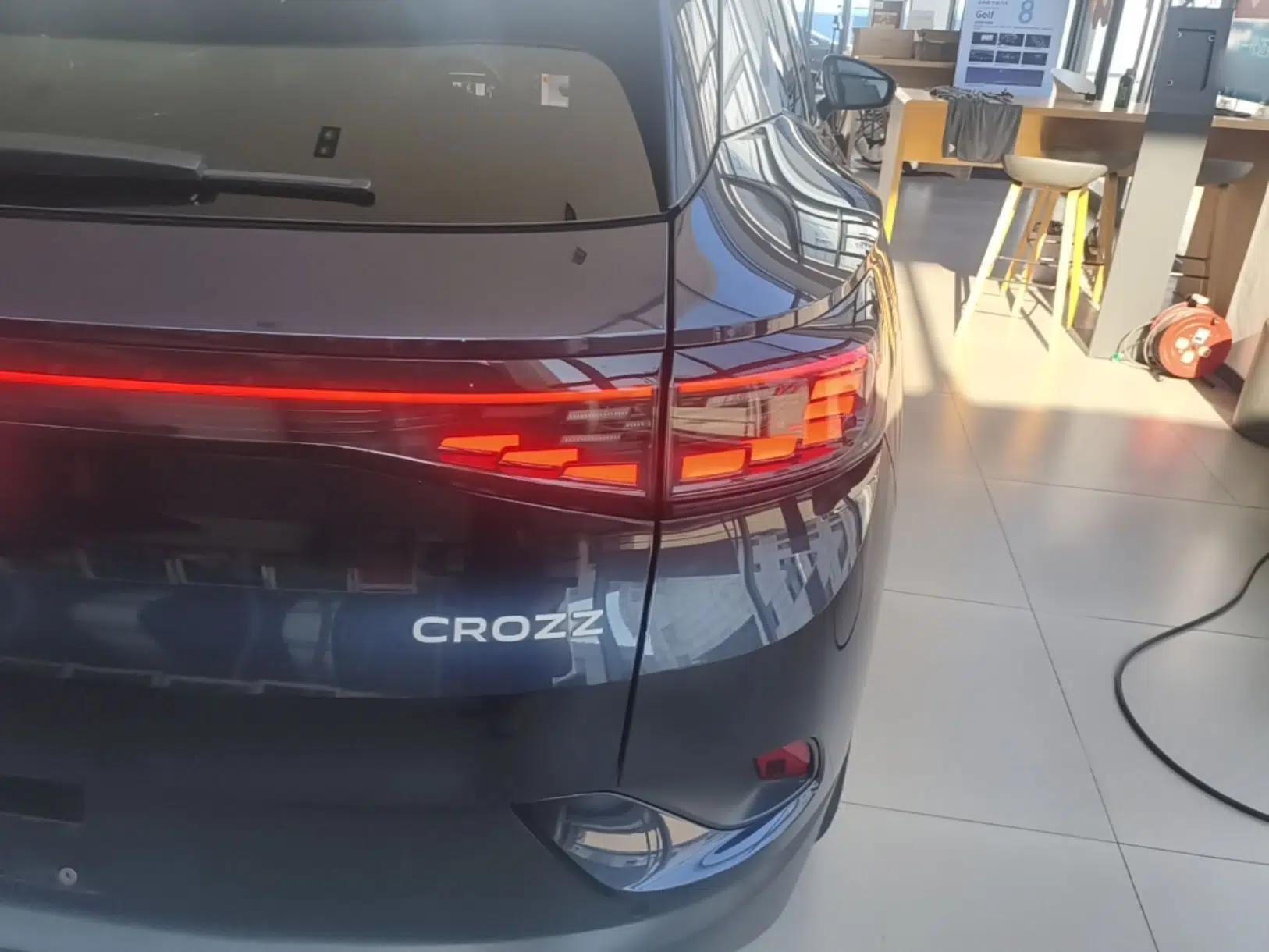 Volkswagen ID.4 CROZZ 2022 Long-Range Lite PRO Edition — миниатюра 9