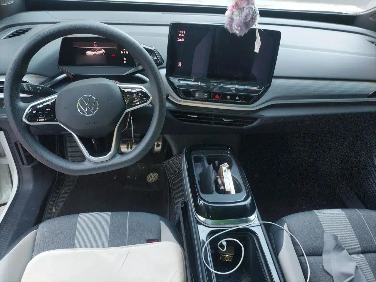 Volkswagen ID.4 CROZZ 2021 Long-Range PURE+ Two-Wheel Drive Version — миниатюра 13