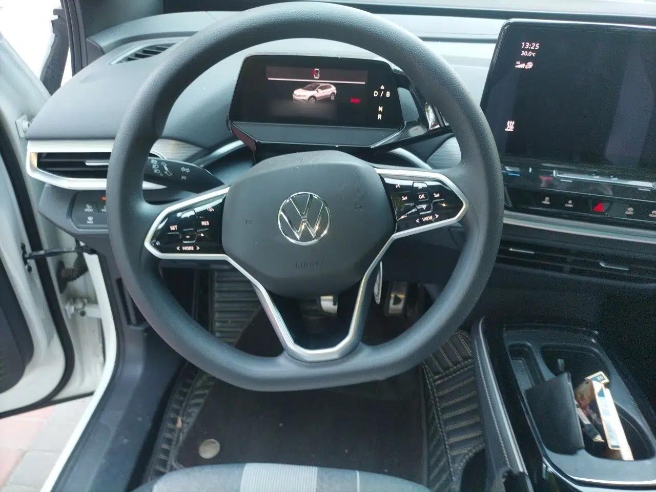 Volkswagen ID.4 CROZZ 2021 Long-Range PURE+ Two-Wheel Drive Version — миниатюра 14