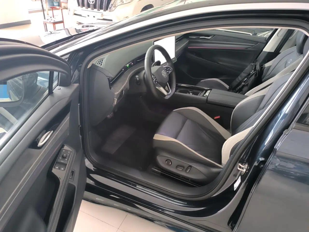 Volkswagen ID.7 VIZZION 2024 PRO Model — миниатюра 18