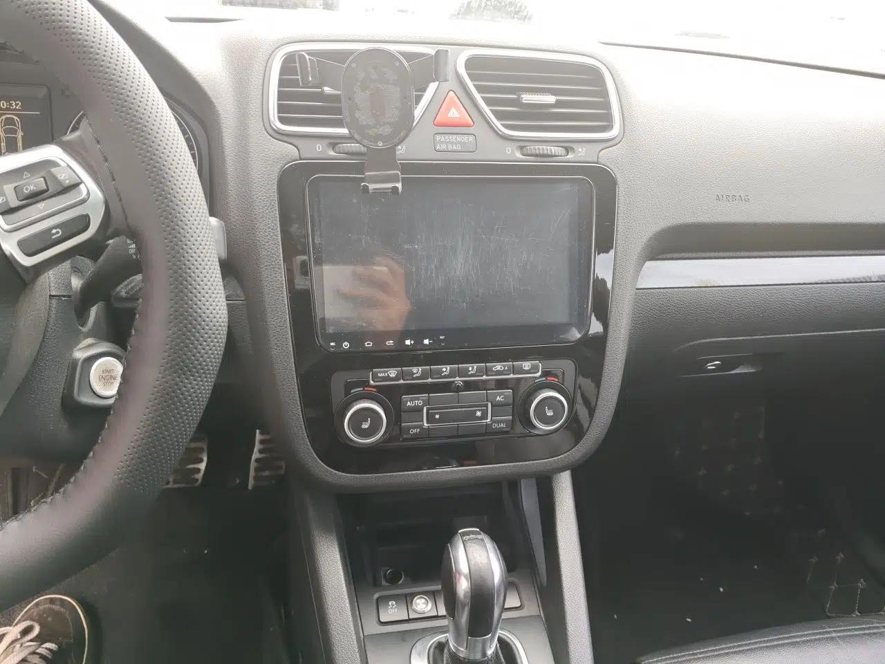 Volkswagen Scirocco 2010 2.0 TSI Sport Edition — миниатюра 13