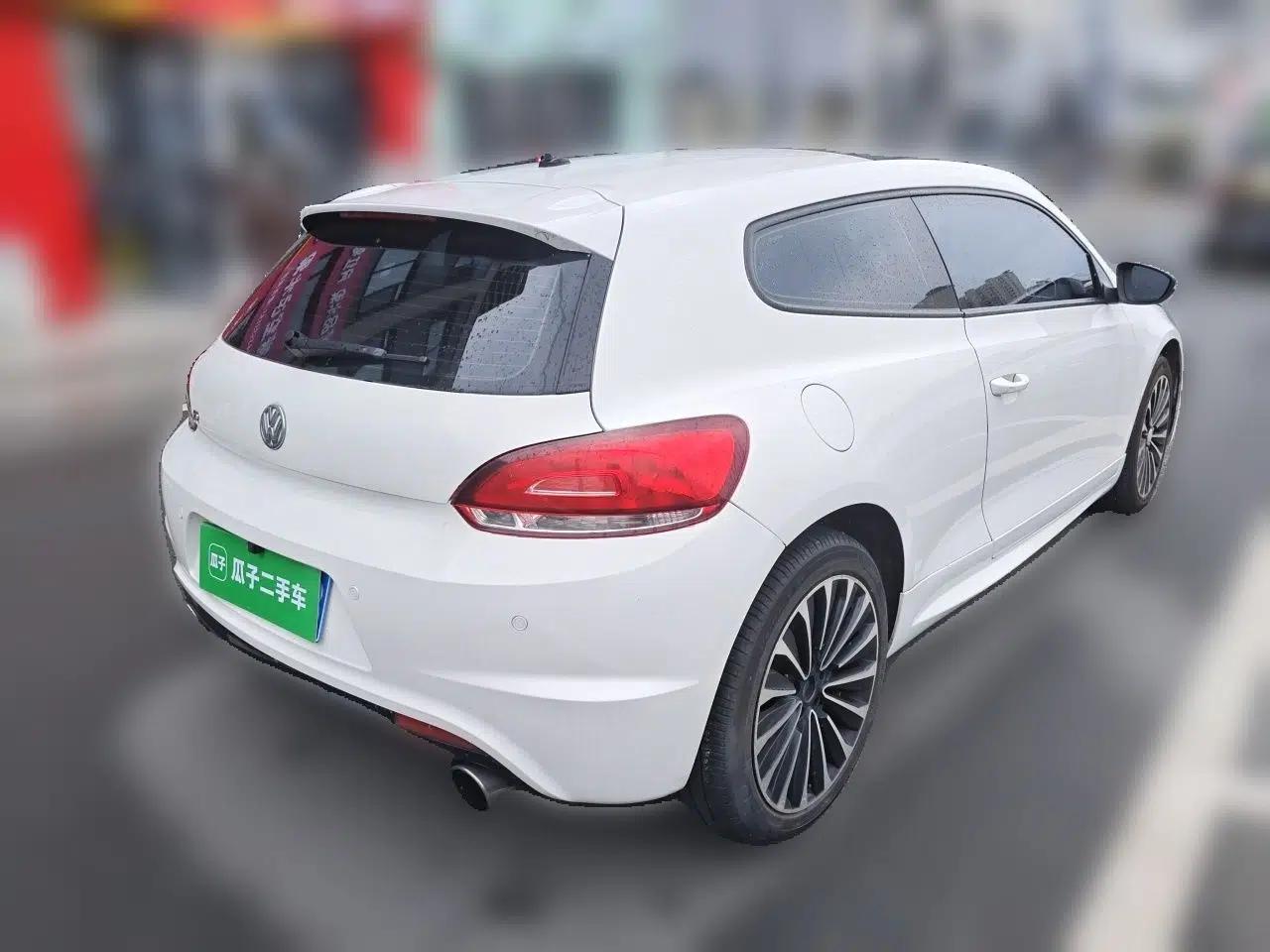 Volkswagen Scirocco 2010 2.0 TSI Sport Edition — миниатюра 6