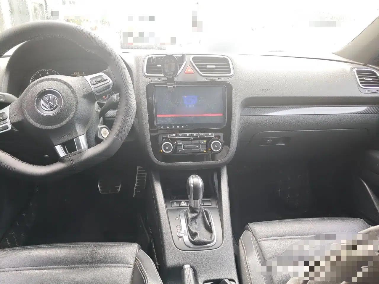 Volkswagen Scirocco 2010 2.0 TSI Sport Edition — миниатюра 9
