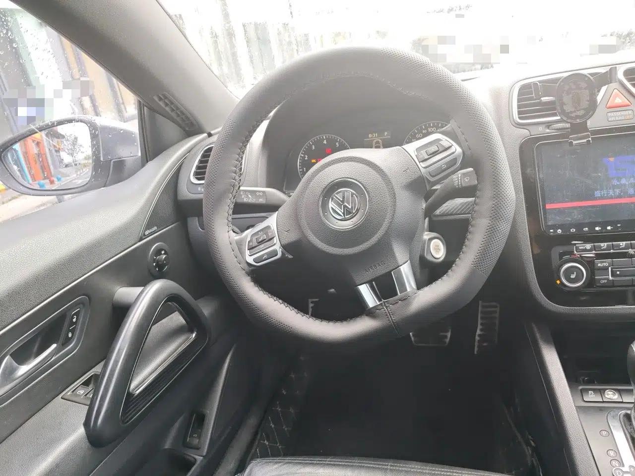 Volkswagen Scirocco 2010 2.0 TSI Sport Edition — миниатюра 10