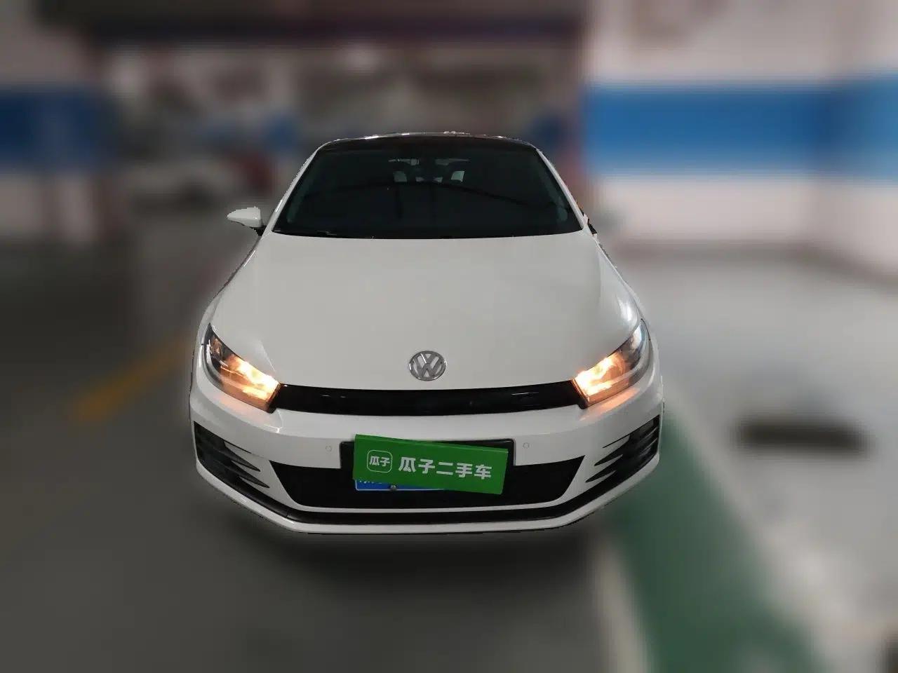 Volkswagen Scirocco 2015 1.4TSI Comfort Edition — миниатюра 2