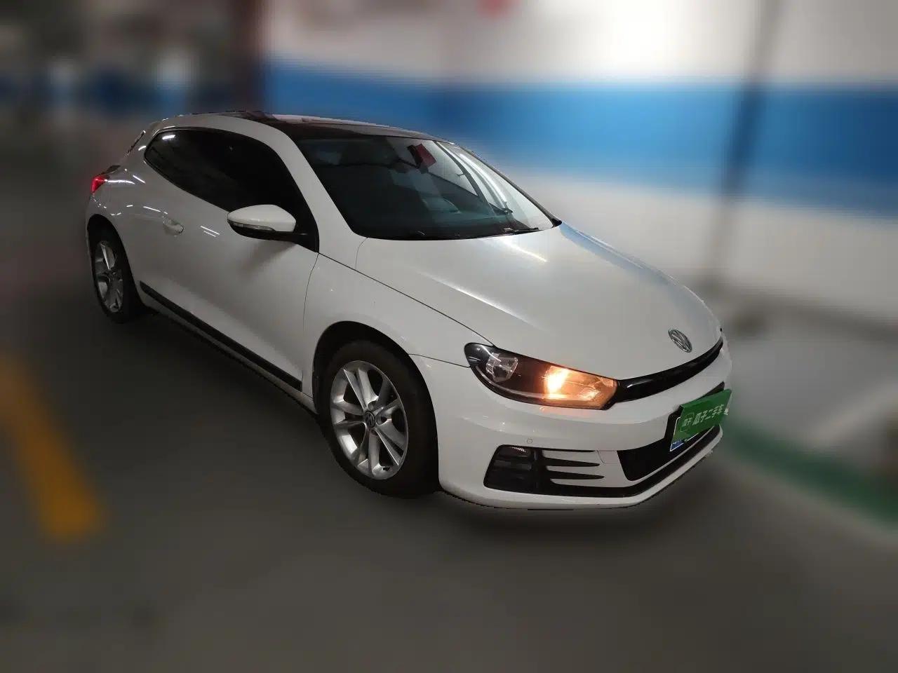 Volkswagen Scirocco 2015 1.4TSI Comfort Edition — миниатюра 3