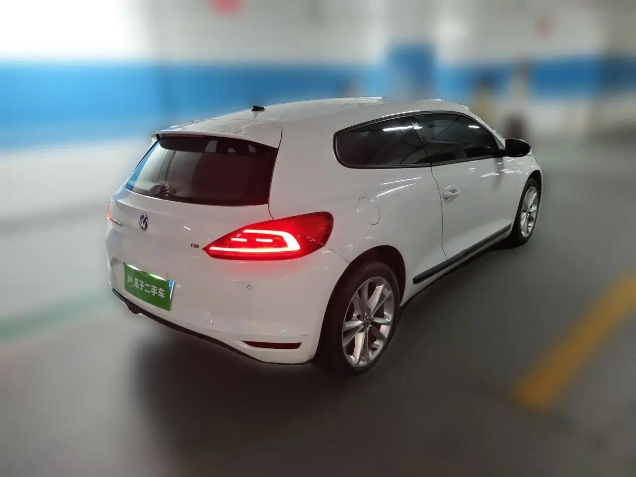 Volkswagen Scirocco 2015 1.4TSI Comfort Edition — миниатюра 6