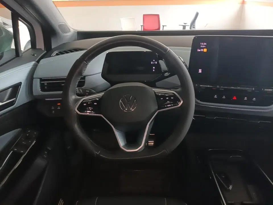 Volkswagen ID.4 X 2023 Upgraded Model Pure Long-Range Version — миниатюра 13