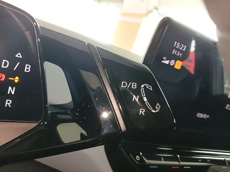 Volkswagen ID.4 X 2023 Upgraded Model Pure Long-Range Version — миниатюра 16