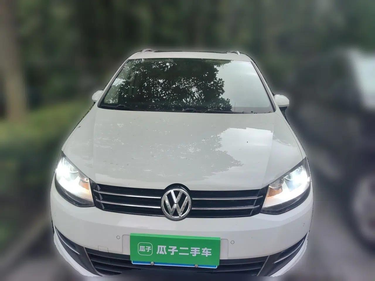 Volkswagen Sharan 2013 1.8TSI Comfort Model — миниатюра 2
