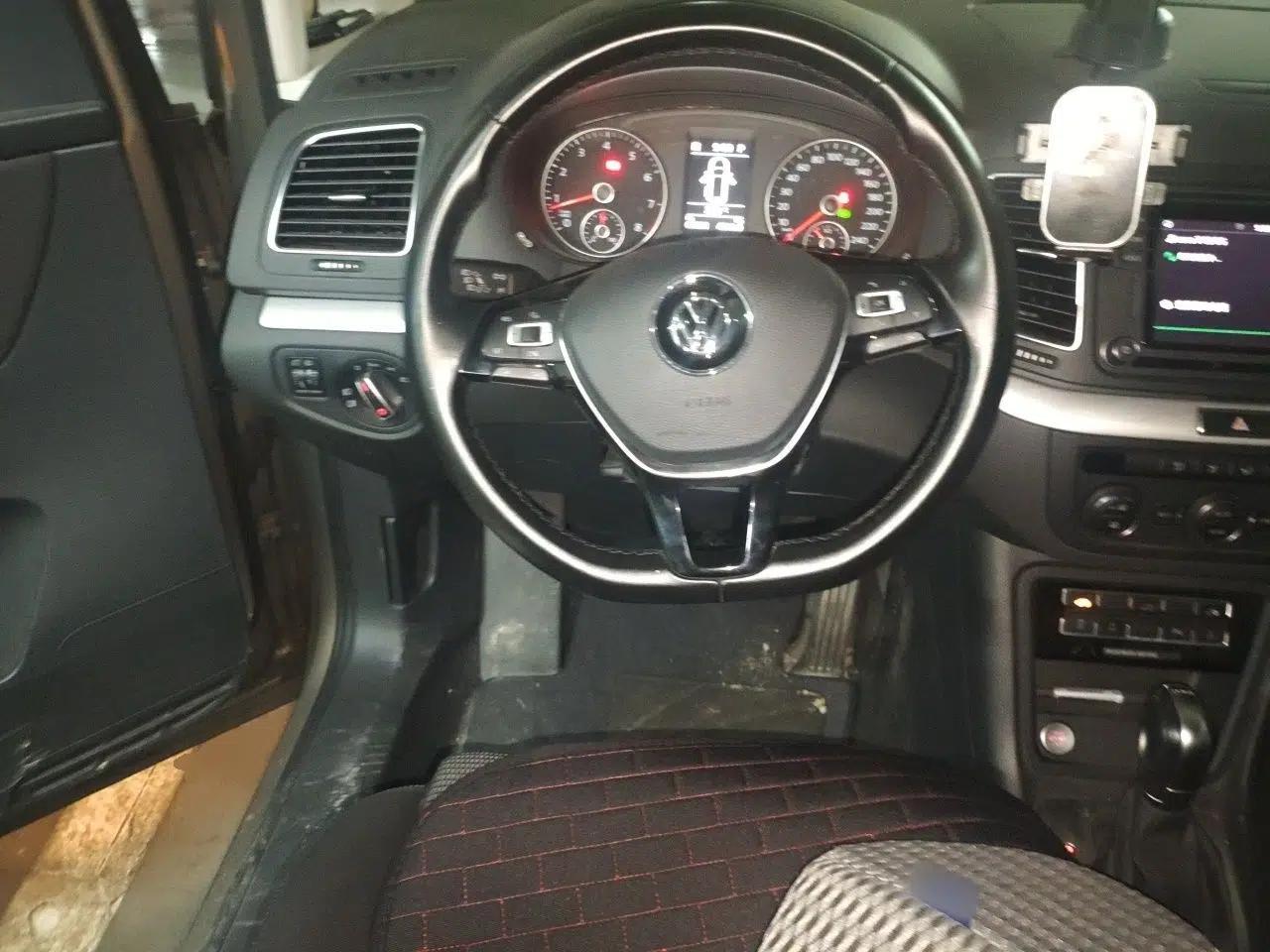 Volkswagen Sharan 2018 380TSI Comfort Edition 7-Seater — миниатюра 10
