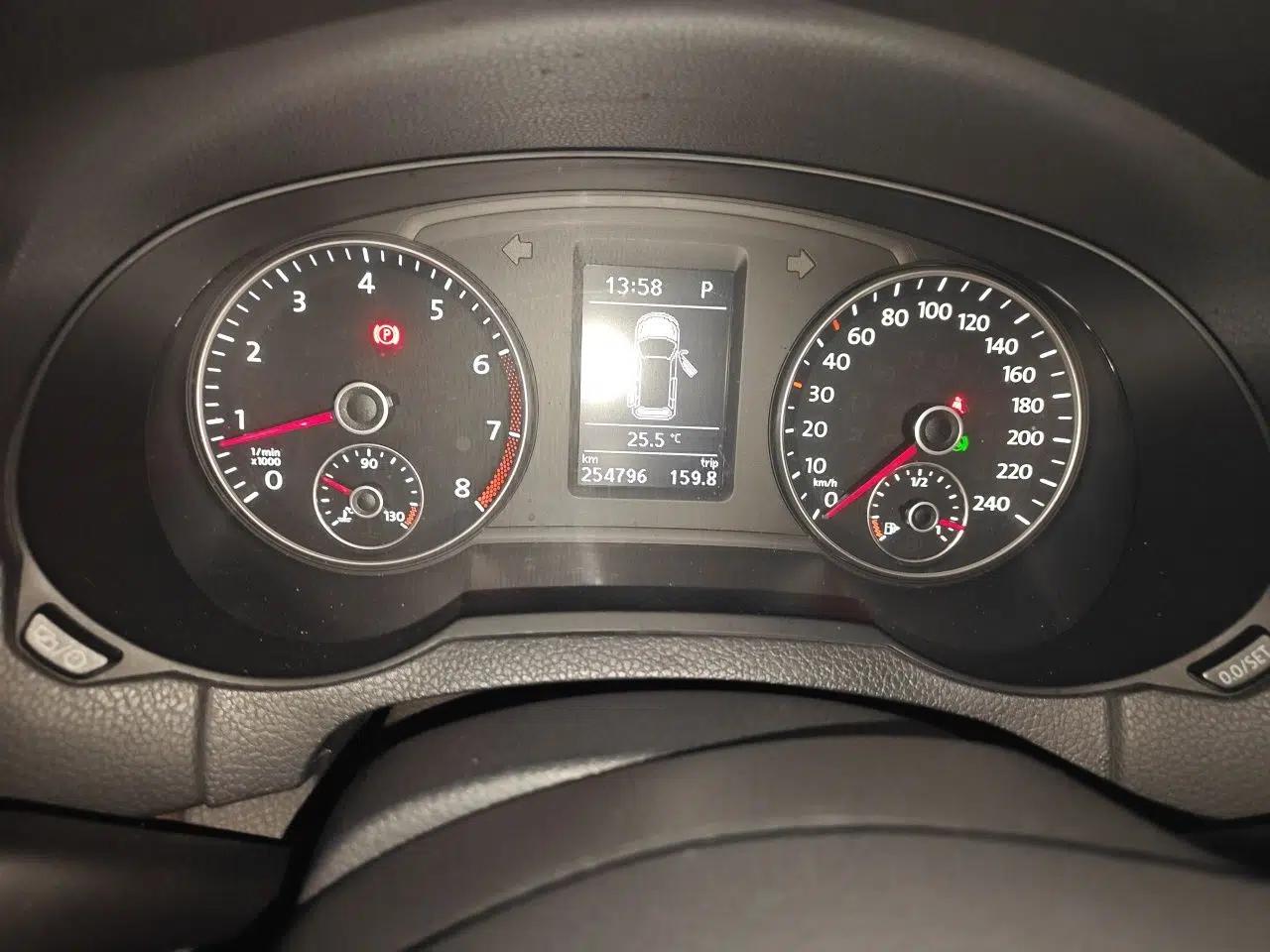 Volkswagen Sharan 2012 2.0 TSI Comfort Edition Euro IV — миниатюра 11
