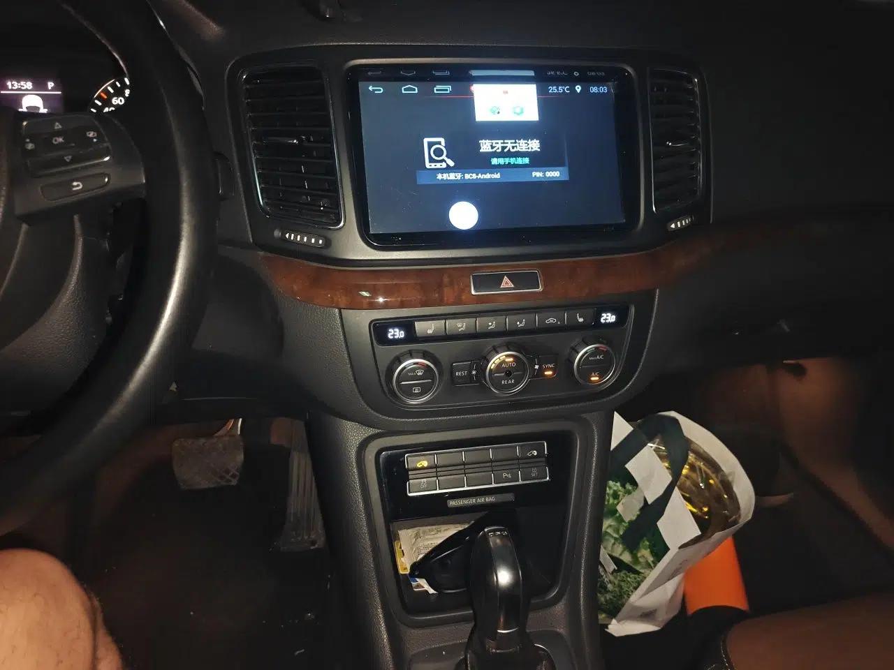 Volkswagen Sharan 2012 2.0 TSI Comfort Edition Euro IV — миниатюра 13