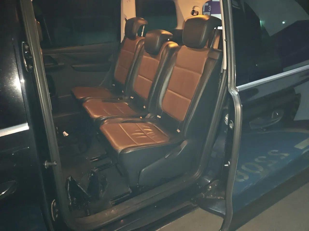 Volkswagen Sharan 2012 2.0 TSI Comfort Edition Euro IV — миниатюра 17