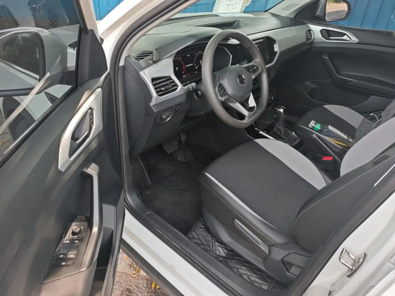 Volkswagen Tacqua 2021 200TSI DSG JoyConnect Edition — миниатюра 18