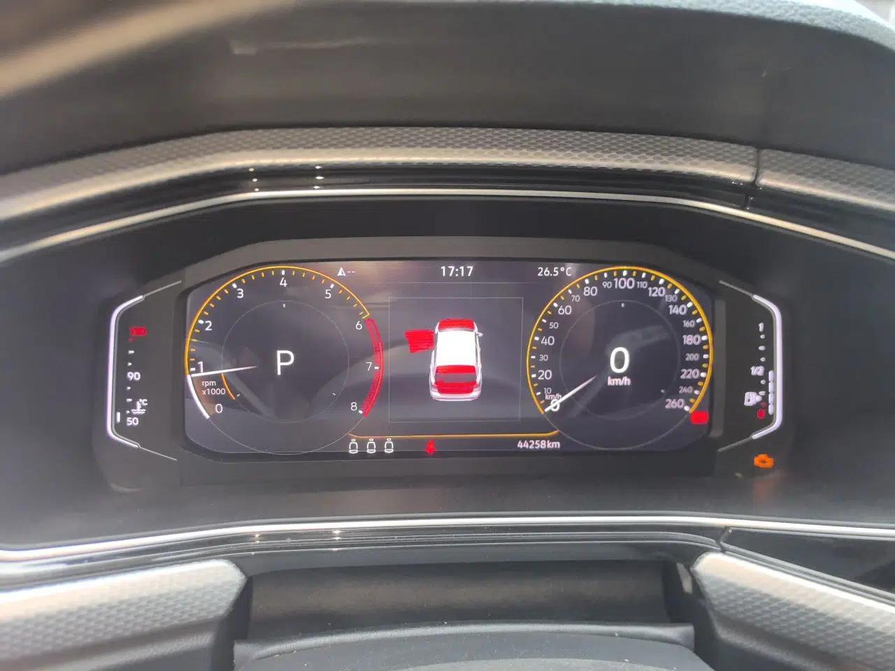 Volkswagen Tacqua 2020 1.5L Automatic Yue — миниатюра 11