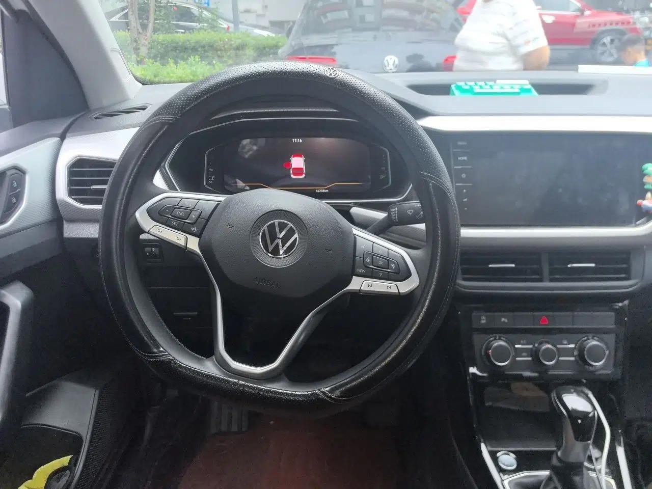 Volkswagen Tacqua 2020 1.5L Automatic Yue — миниатюра 10