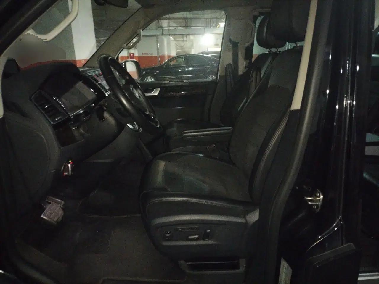 Volkswagen Multivan 2018 2.0 TSI Four-Wheel Drive Comfort Edition 7-Seater — миниатюра 15