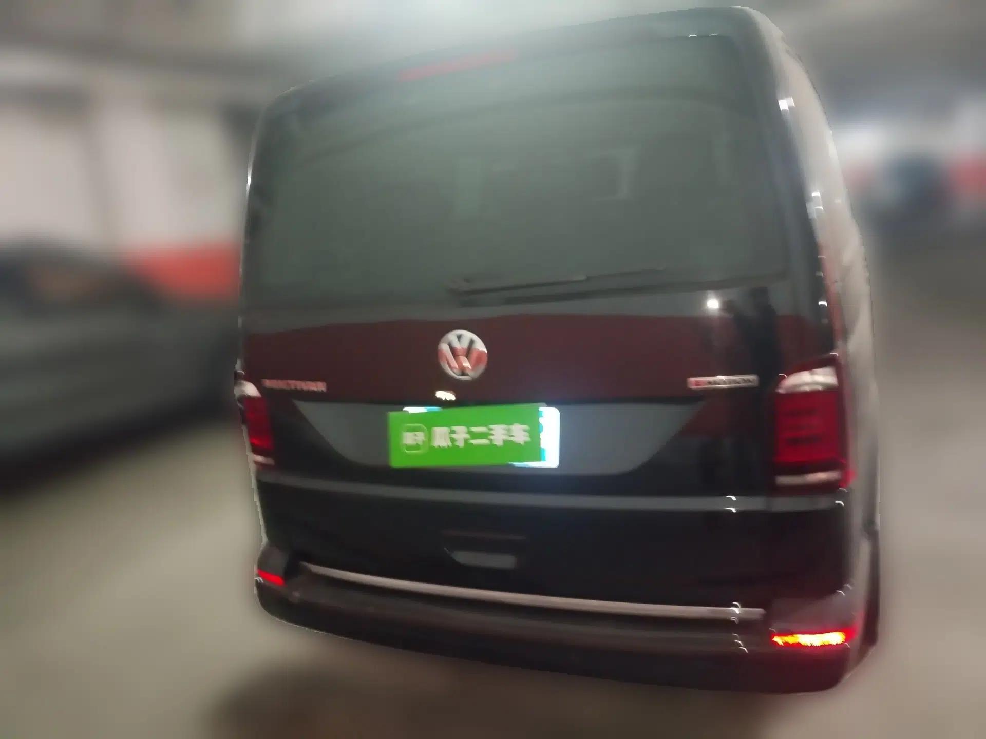 Volkswagen Multivan 2018 2.0 TSI Four-Wheel Drive Comfort Edition 7-Seater — миниатюра 5