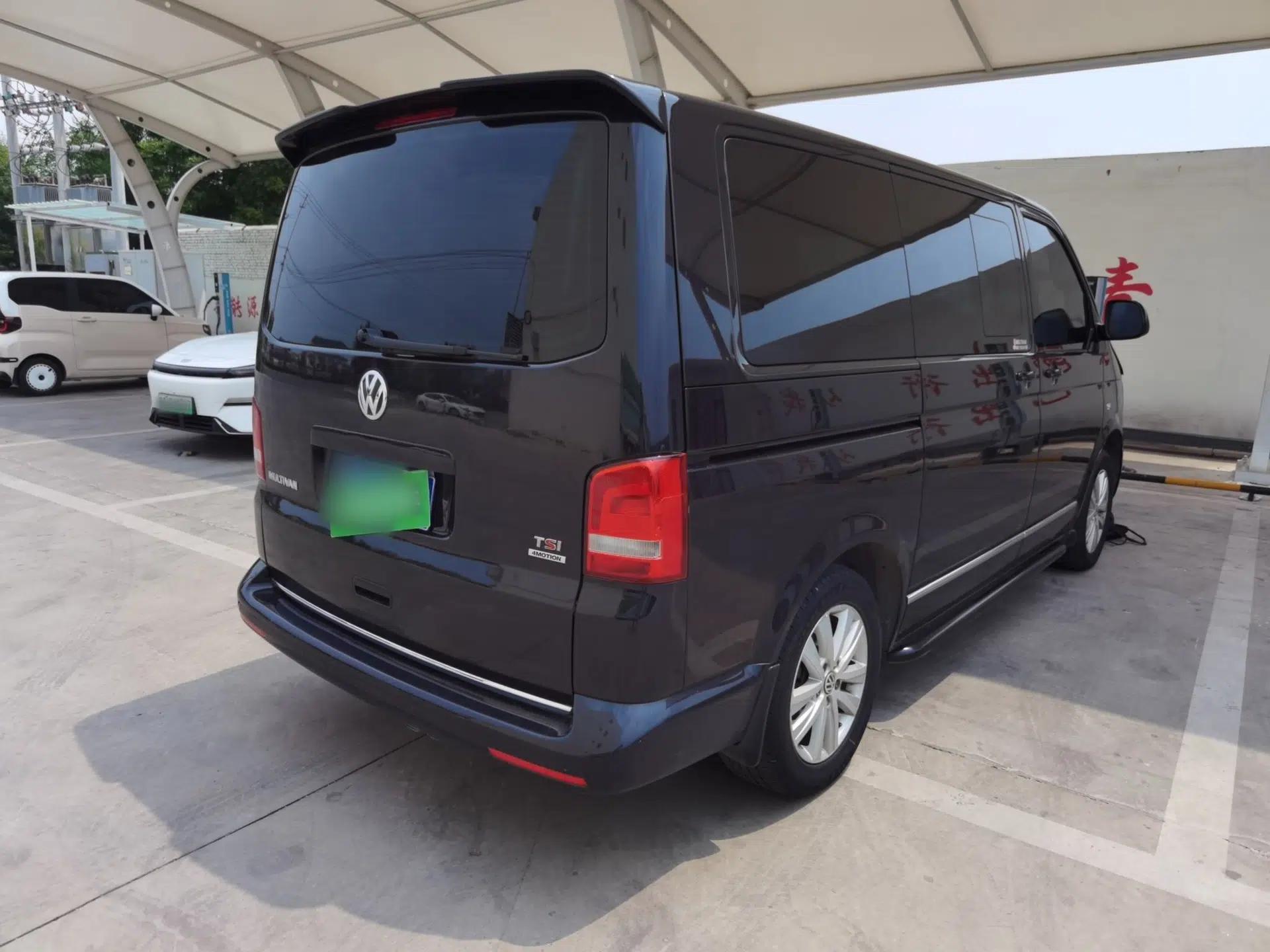 Volkswagen Multivan 2012 2.0 TSI Two-Wheel-Drive Luxury Edition — миниатюра 6