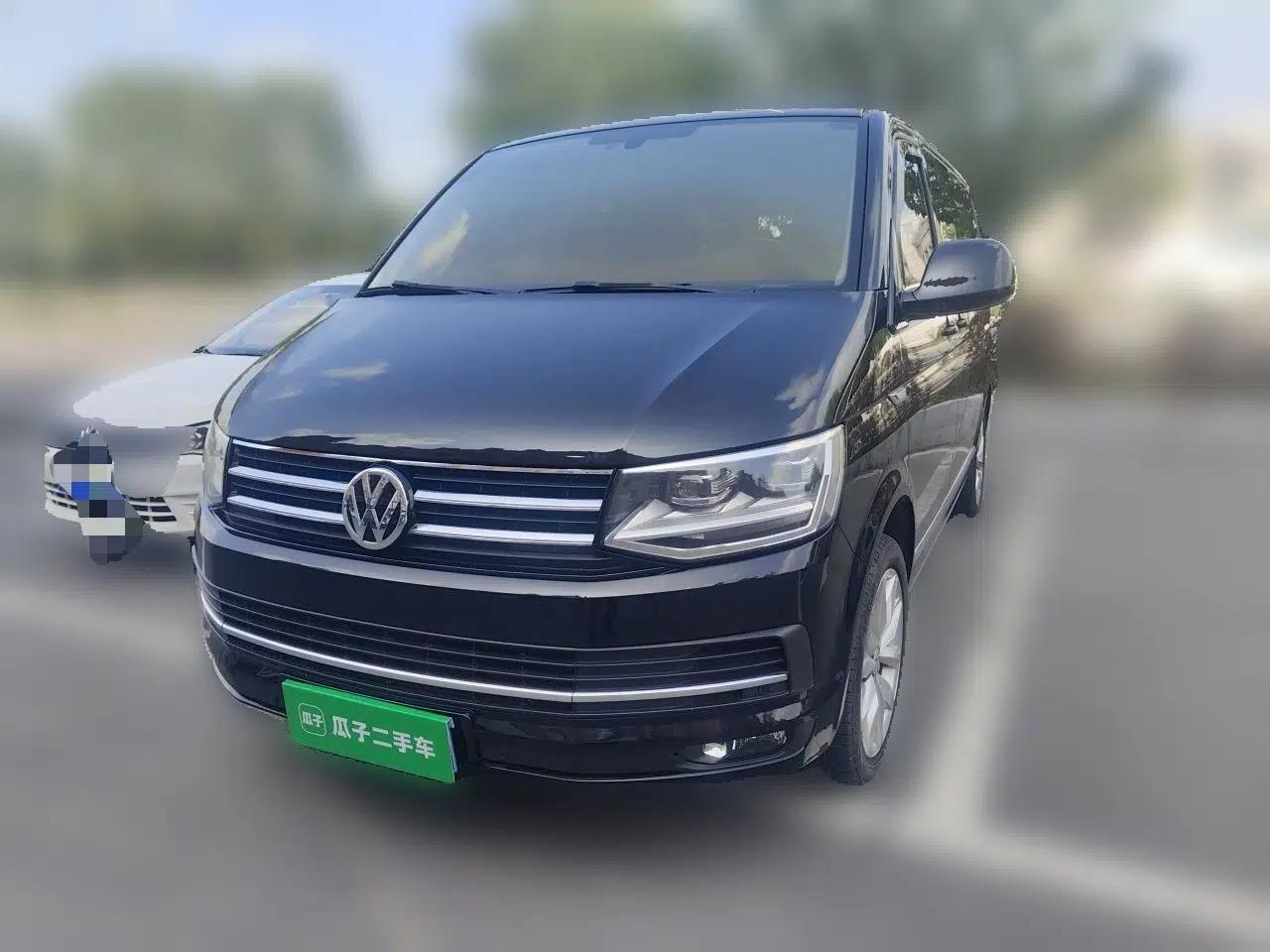 Volkswagen Multivan 2017 2.0 TSI Two-Wheel Drive Luxury Edition 7 Seats — миниатюра 1