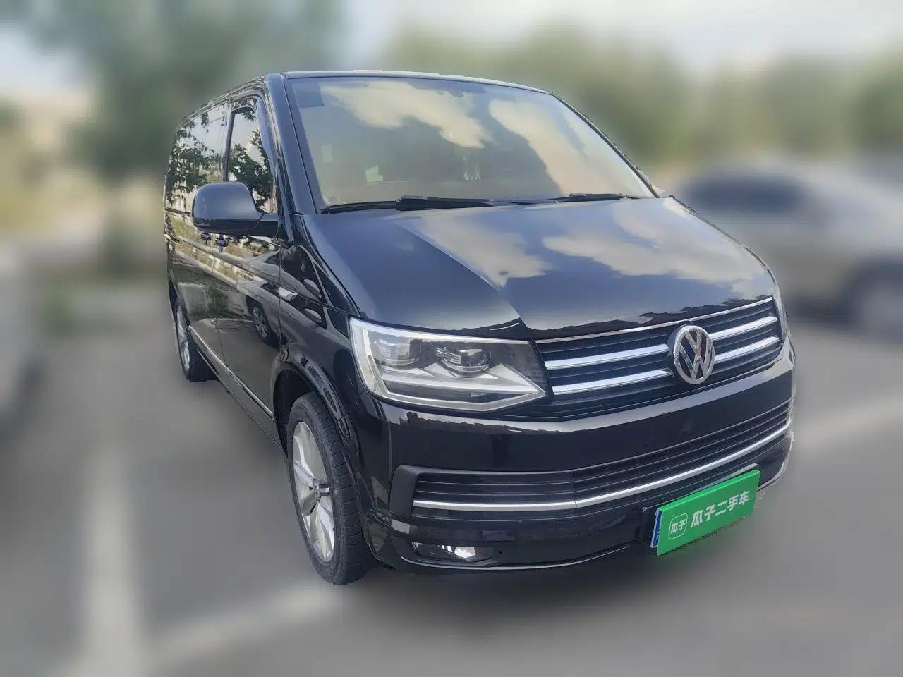 Volkswagen Multivan 2017 2.0 TSI Two-Wheel Drive Luxury Edition 7 Seats — миниатюра 3