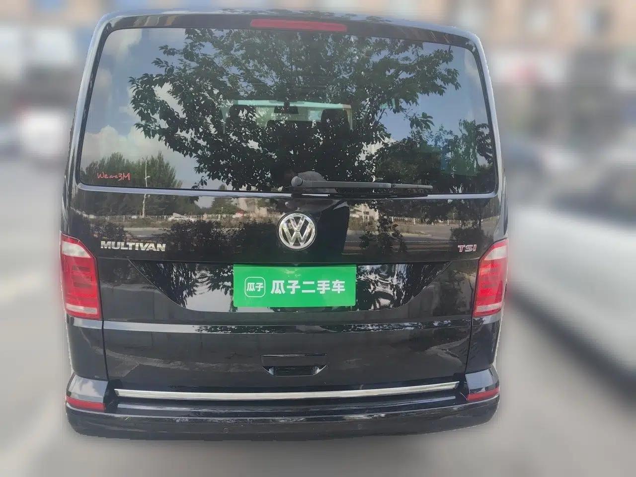 Volkswagen Multivan 2017 2.0 TSI Two-Wheel Drive Luxury Edition 7 Seats — миниатюра 5