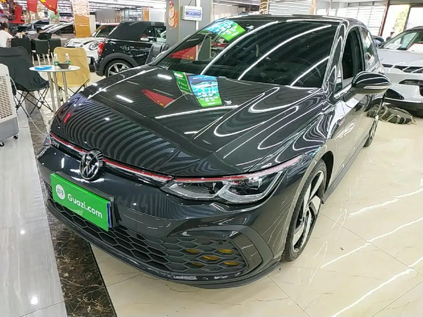 Volkswagen Golf GTI 2021 Facelift 380TSI DSG GTI — миниатюра 1