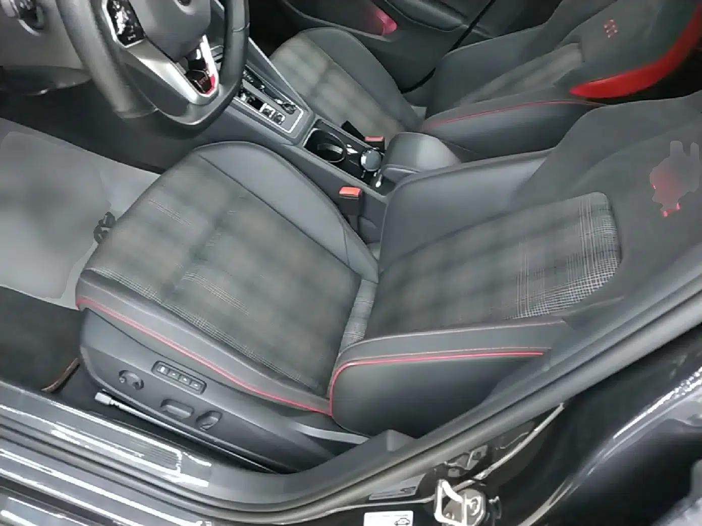 Volkswagen Golf GTI 2021 Facelift 380TSI DSG GTI — миниатюра 17