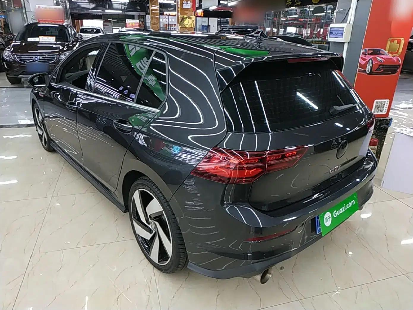 Volkswagen Golf GTI 2021 Facelift 380TSI DSG GTI — миниатюра 4