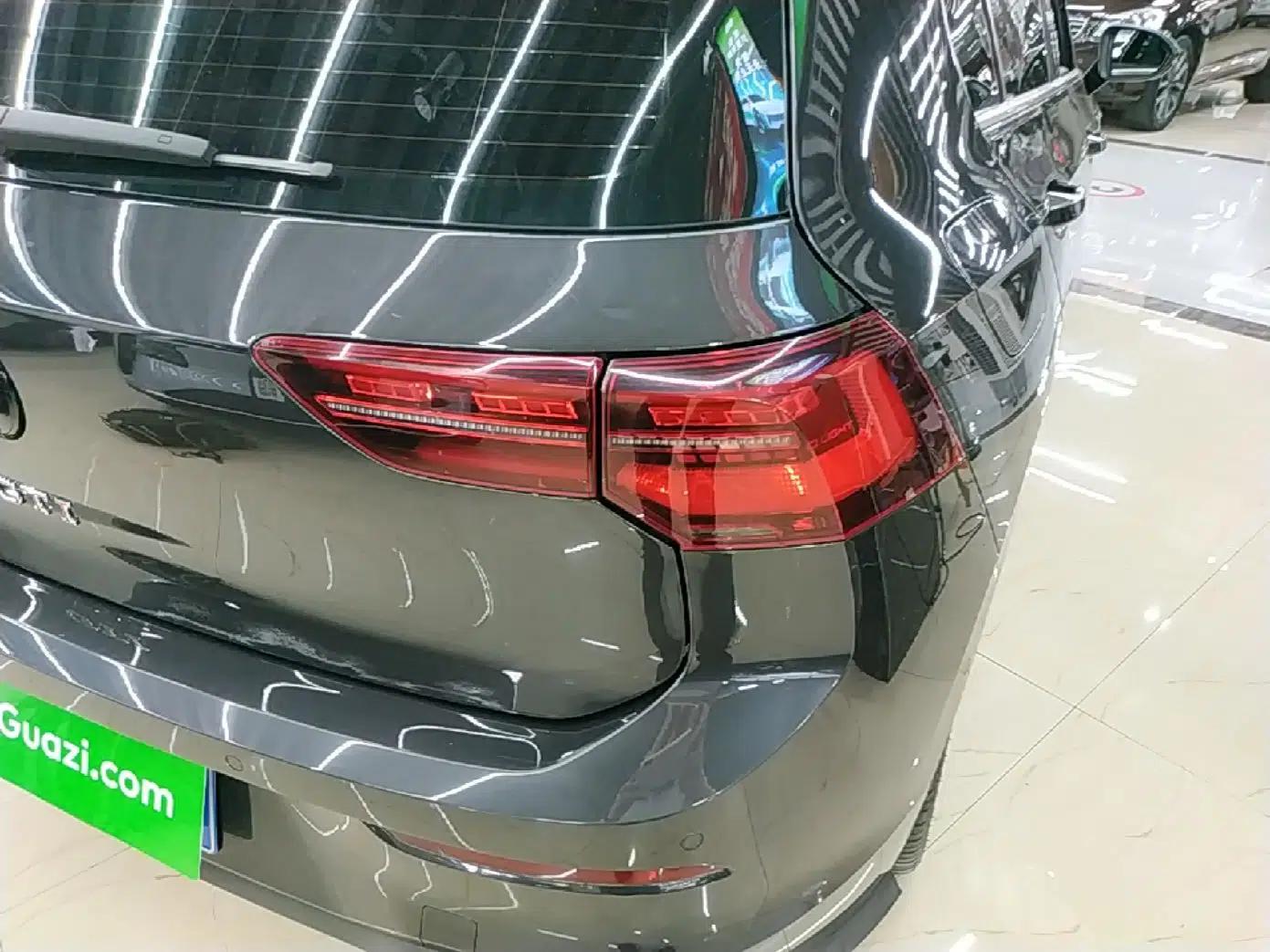 Volkswagen Golf GTI 2021 Facelift 380TSI DSG GTI — миниатюра 9