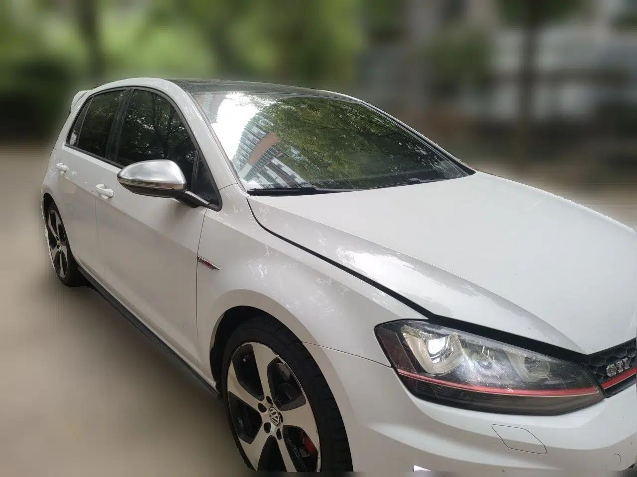 Volkswagen Golf GTI 2016 2.0 TSI GTI — миниатюра 3